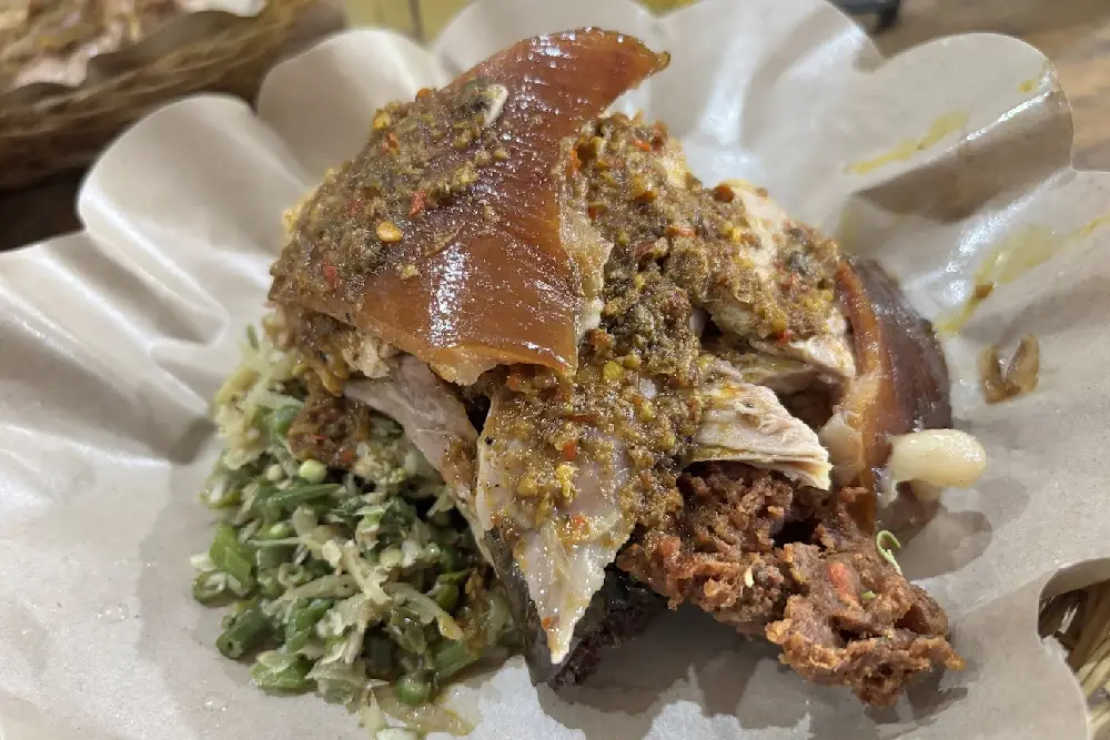 Babi Guling Bu Oka by Gilo