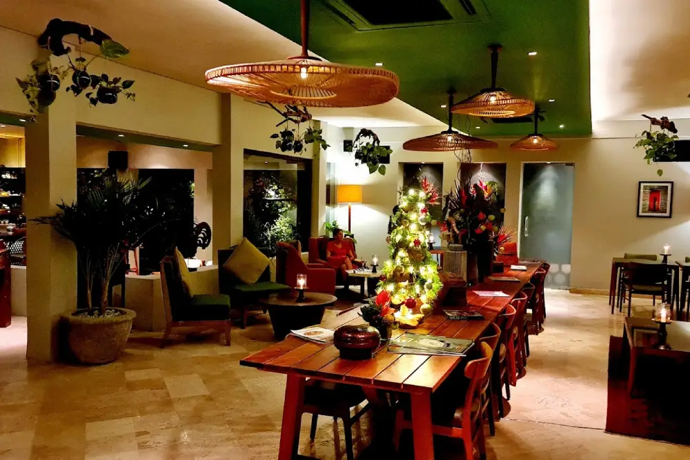 Mozaic Restaurant - Food & Culinary Experiences in Ubud