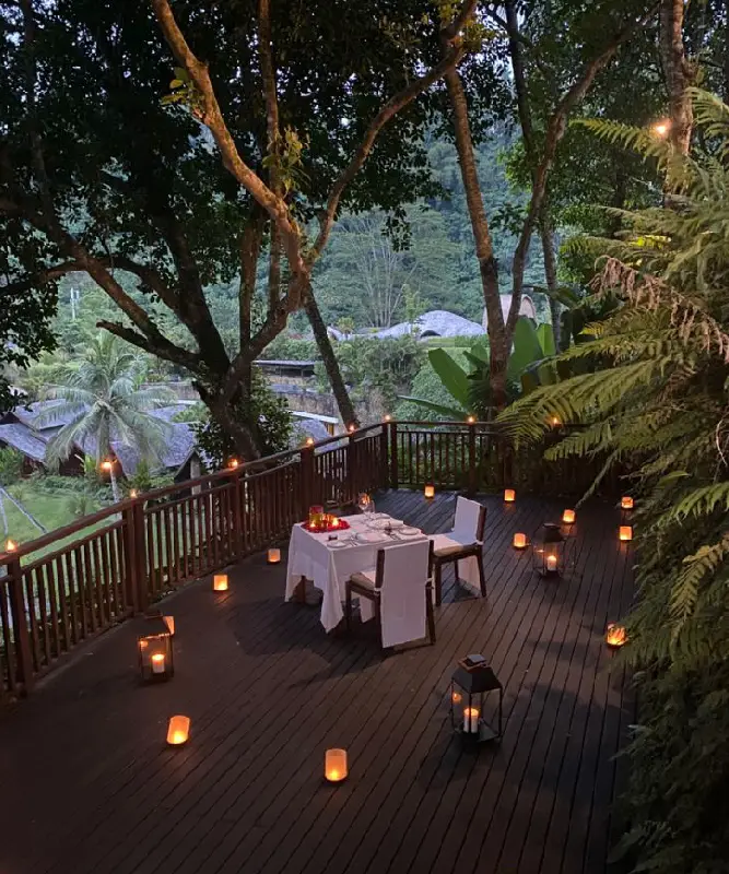 Photo Candlelight Dinner by the Riverside by The Honey Dreamers - romantic experiences in Bali