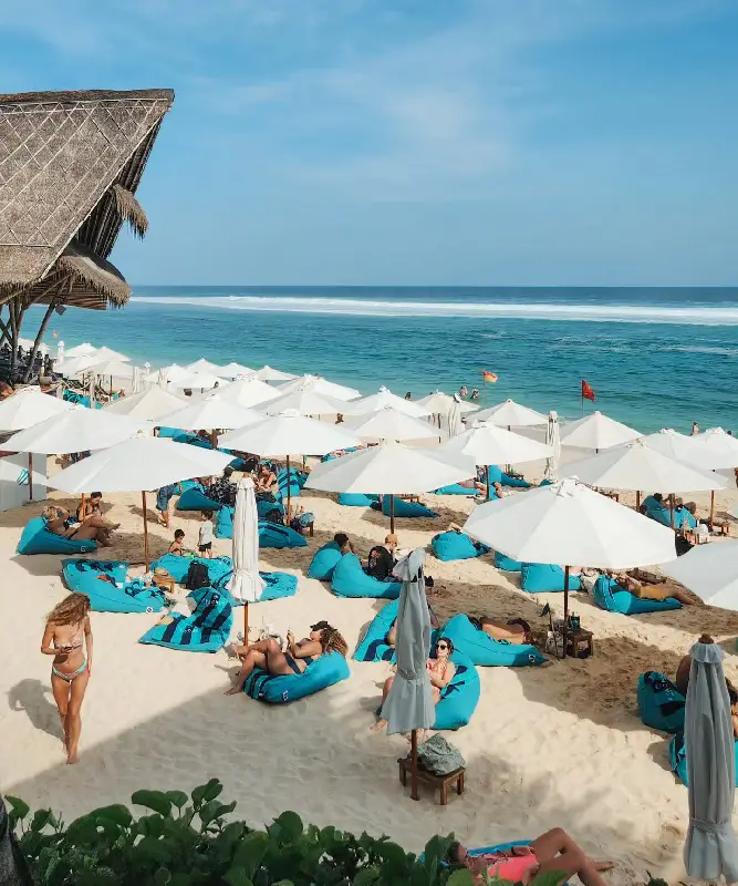 Photo Courtesy by @sundaysbeachclub