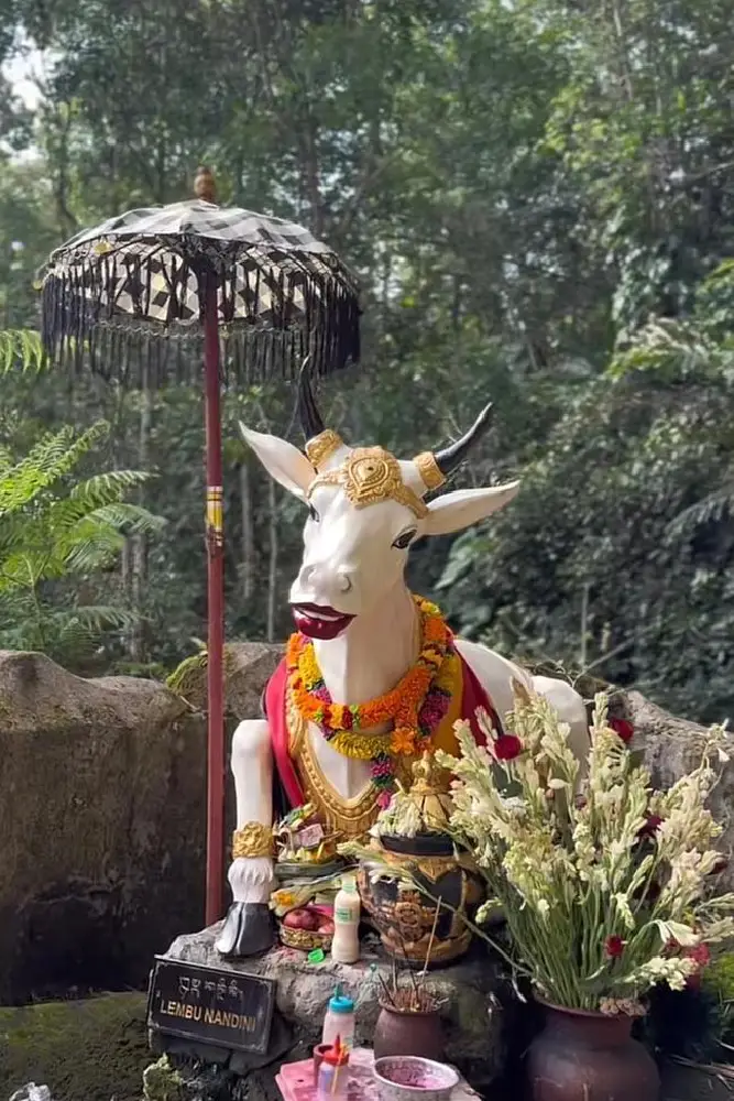 Photo Pura Khayangan Kedatuan Raksa Sidhi by gek ardha