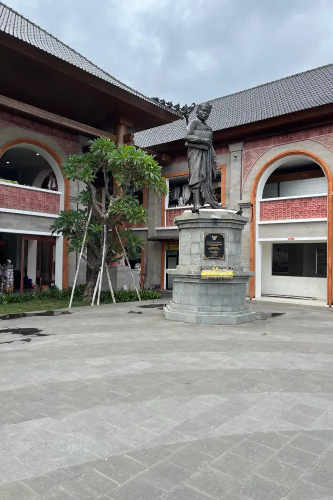 Photo by Dia Ayu - History of the Ubud Kingdom