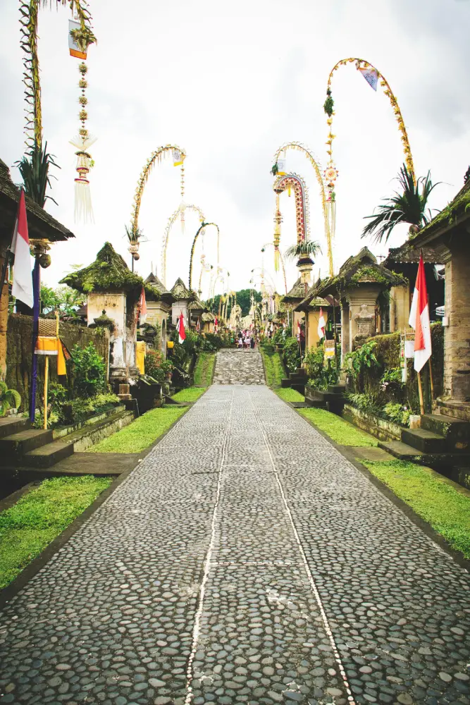 Photo nyepi by Wictor Sparrow