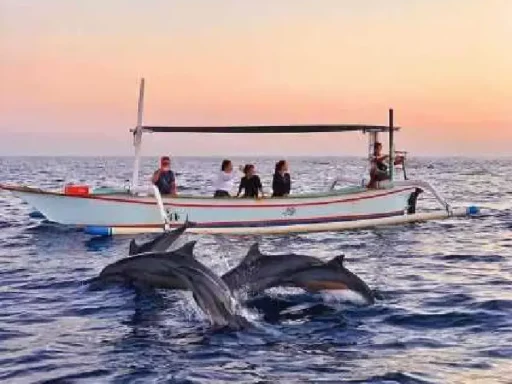 Photo Lovina & Dolphins by GetYourGuide - Lovina & Dolphins